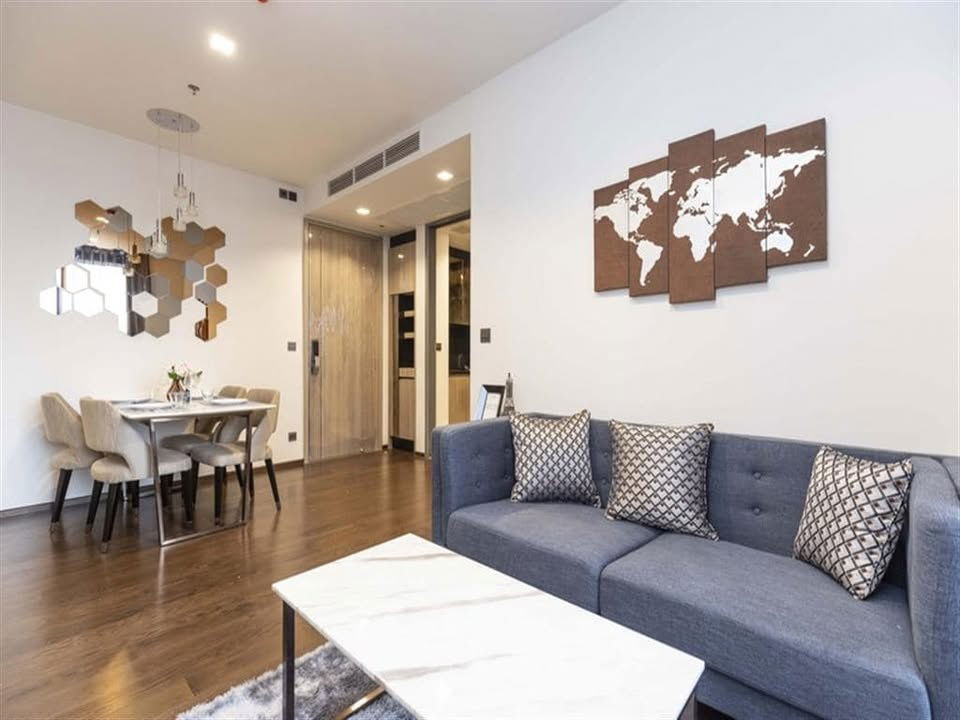 TA7706📲LineOA @556ryccg✨2 Bedroom 55 sqm Floor14 Pool view THE LINE Ratchathewi Fully furnished near sky train BTS Ratchathewi