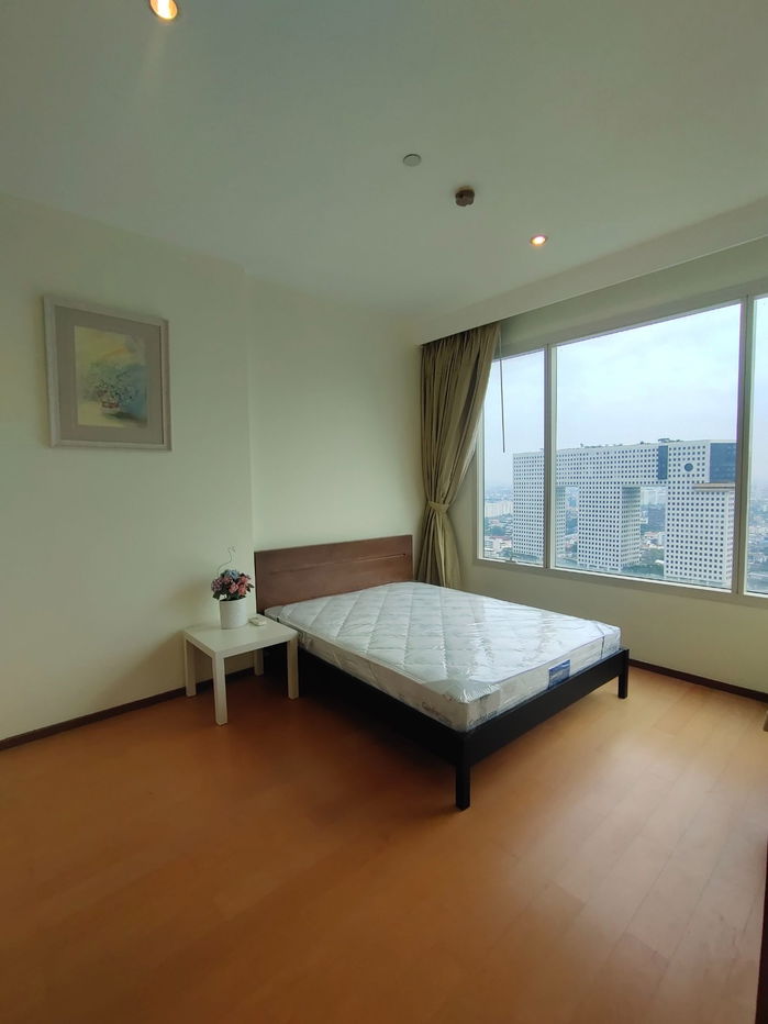 P-39902 ให้เช่าคอนโด วินด์ รัชโยธิน เฟอร์นิเจอร์ครบ (Confirm อีกครั้งเมื่อมาเยือน)