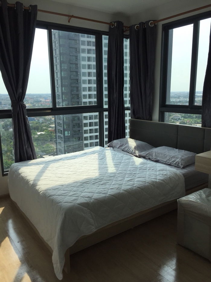 For rent Ideo O2 (BTS Bangna Station)