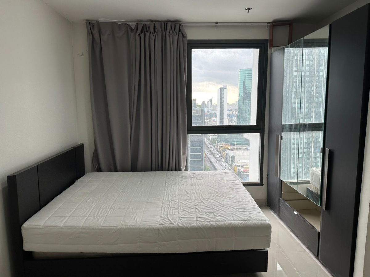 P-130707 Condo for rent Ideo Mobi Rama 9 fully furnished (Confirm again when visit).   Line Id @easythaihome 085-592-2897