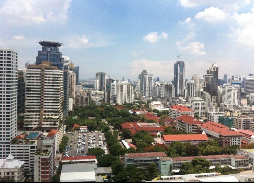 Villa Asoke  28th floor  bts asoke