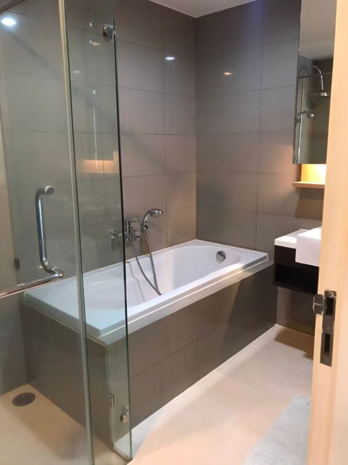 For Rent Condo 15 Sukhumvit Residences  fully furnished (S15-1696)