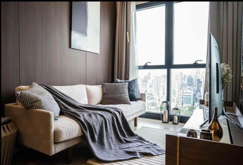 [ RENT ] 💚🌈 BL220129 Ashton Asoke 💚🌈LINE: @theagentpro (with @ in front)