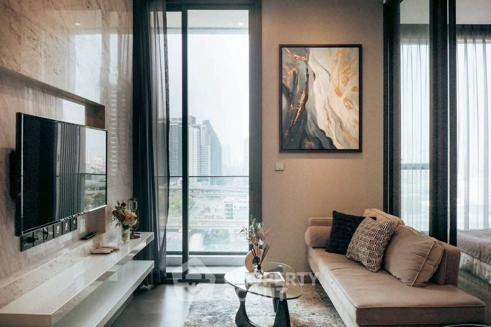 1-BR Condo at The Esse At Singha Complex near MRT Phetchaburi (ID 2279779)