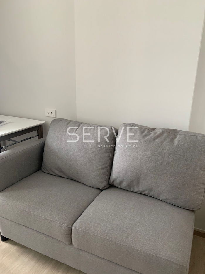 Studio Nice Room New Condo Good Location Next to BTS Khu Khot 100 m @  Nue Core Khu Khot Station