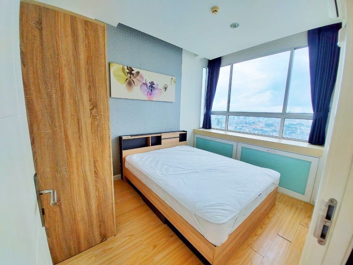 G8623🤎中国客户，请加微信。(在联系方式的旁边) 🅵🅾🆁 🆁🅴🅽🆃 TC Green Rama 9🅻🅸🅽🅴 ❤️💜@condopremium💜❤️Ready to move in ⬛🟨 📞 065 695 3645🟨⬛