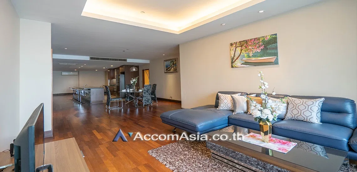 🔼🔽 AccomA 📩 Modern condo with skyline view and classic interior (1520456)