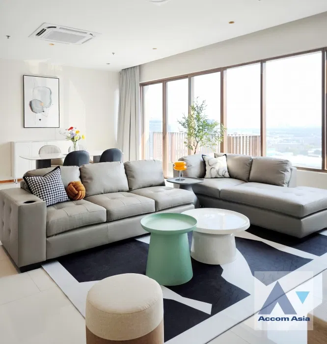 🔼🔽 AccomA 📩  3 BR Condominium @The Emporio Place (AA36233)