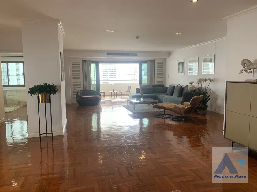 🔼🔽 AccomA 📩 Modern condominium with city views and private corner layout at Tower Park Condominium (21334)