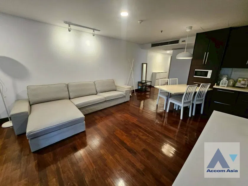 🔼🔽 AccomA 📩  2 BR Condominium @Urbana Langsuan (AA44454)