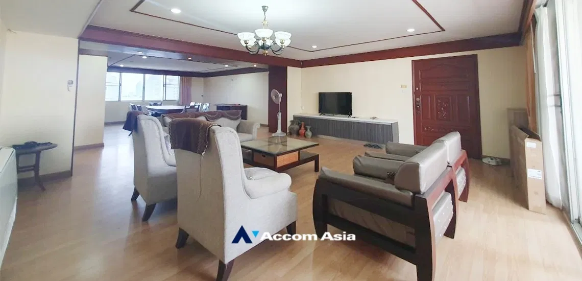 🔼🔽 AccomA 📩 D.S. Tower 1