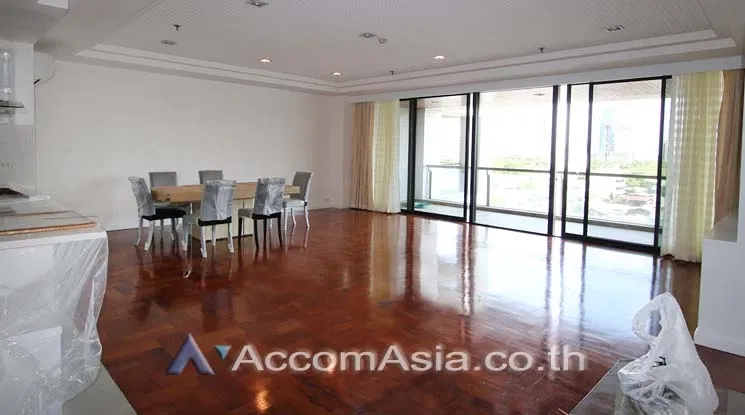 🔼🔽 AccomA 📩 Pet friendly 3 BR Condominium @Polo Park (24890)