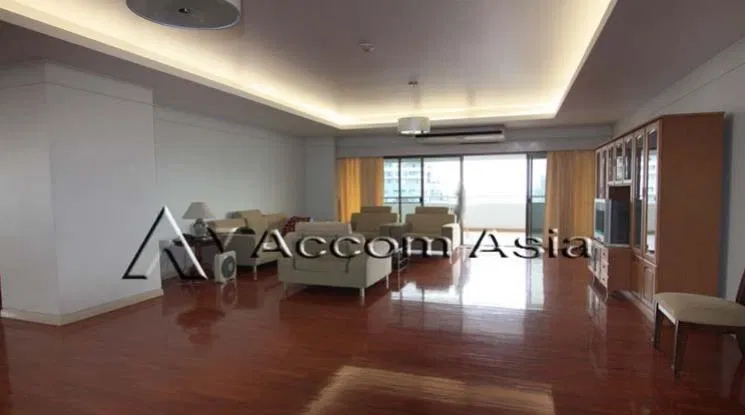 🔼🔽 AccomA 📩 Spacious Condo in the Heart of Sukhumvit with Large Balcony (21325)