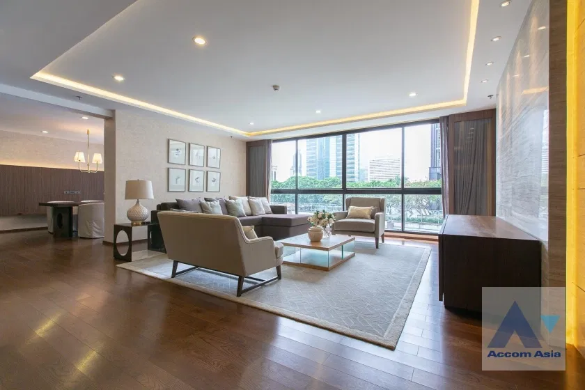 🔼🔽 AccomA 📩 Cozy luxury condo in prime Sathorn location (AA40066)