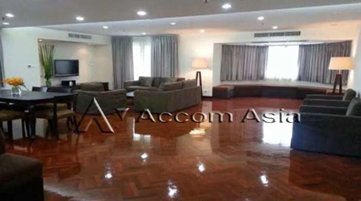 🔼🔽 AccomA 📩 Spacious condo with classic wood floor and cozy layout (1512286)