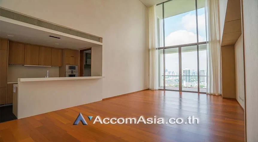 🔼🔽 AccomA 📩  Contemporary condominium with full-height windows and open space in Sathorn (AA27661)