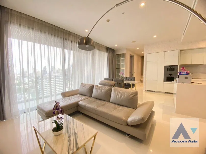 🔼🔽 AccomA 📩  Elegant condominium with soft interiors and skyline views in Sukhumvit (AA43540)