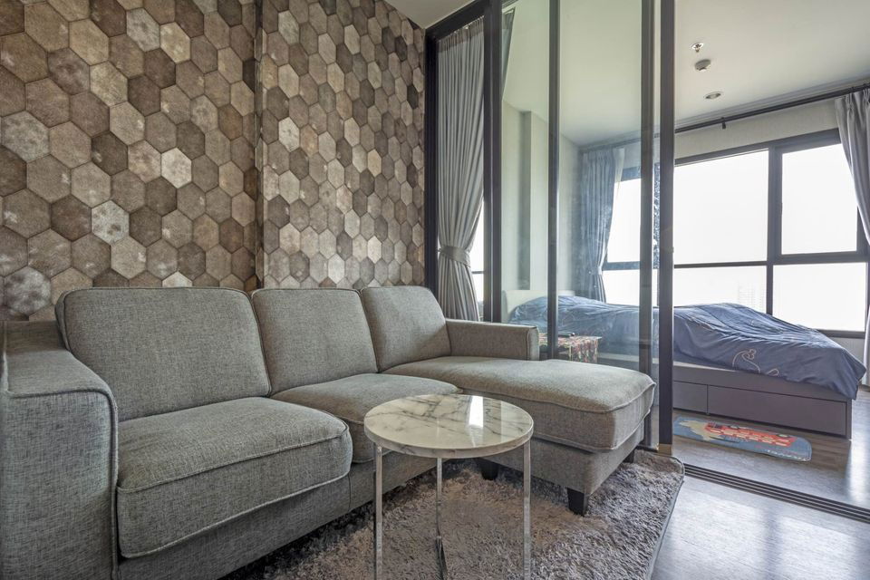 🍀🍀🍀BEST DEAL🤩 For Rent📌The Base Park West (Line:@rent2022), Beautiful room with Good price and Ready to move in!!✨A07429