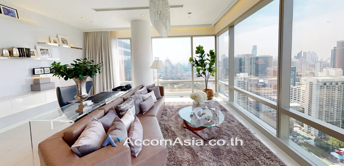🔼🔽 AccomA 📩 Luxury Penthouse with Expansive Balcony | Panoramic City & RBSC Golf Course Views at 185 Rajadamri ( AA22218 )