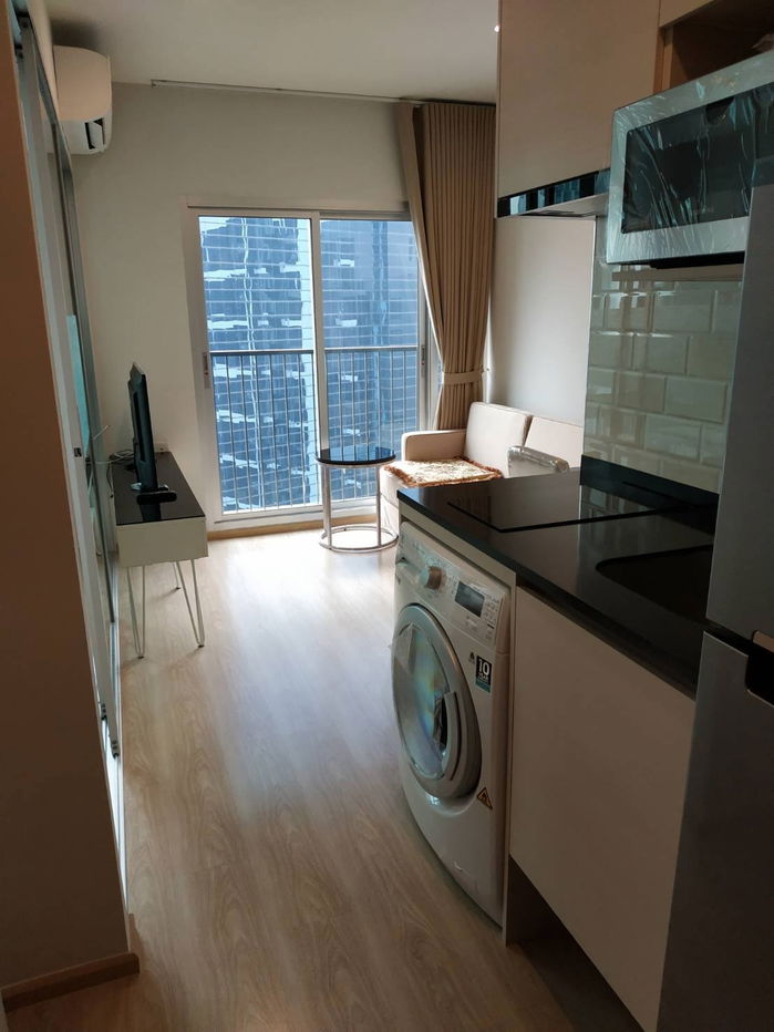 ❤️ ❤️ For rent Noble Revolve Ratchada fully furnished ❤️ ❤️ C-112 UD28/8/2025 AV28/8/2025 A