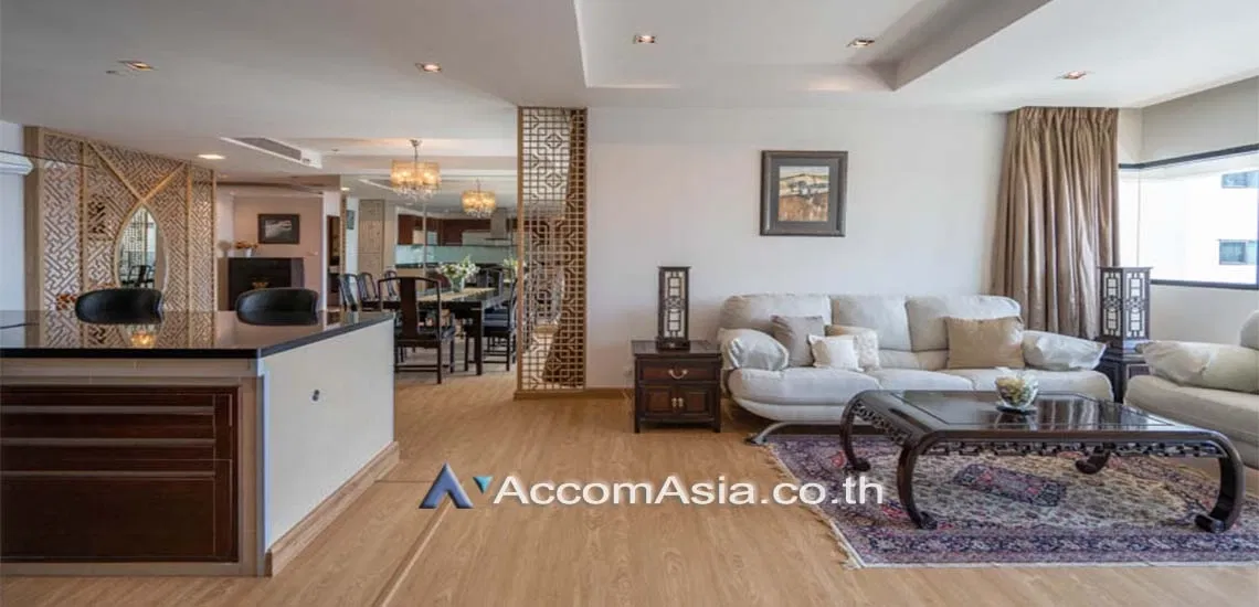 🔼🔽 AccomA 📩  3 BR Condominium @Sathorn Gardens (AA10425)