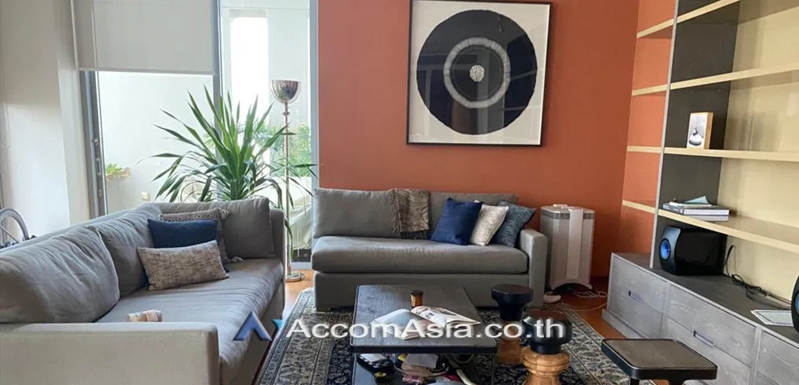 🔼🔽 AccomA 📩  Modern condominium with warm interiors and greenery views in Sathorn (AA22687)