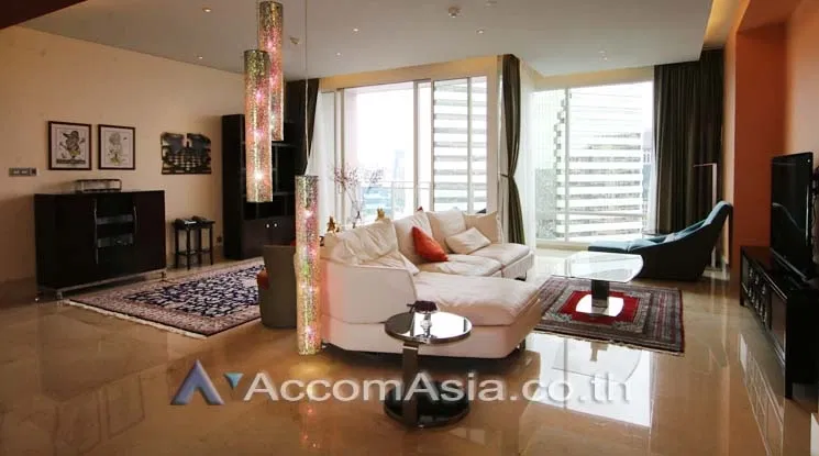 🔼🔽 AccomA 📩 The Infinity Sathorn Condominium 3 Bedroom for Rent  50 meters Walk To BTS Chong Nonsi in Sathorn Bangkok