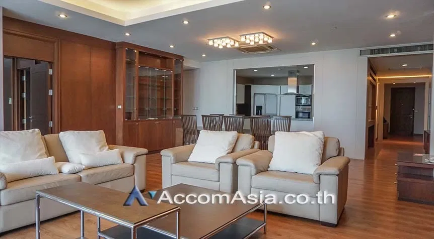 🔼🔽 AccomA 📩 High-Rise Condo with Full City Views in Sathorn (AA27088)