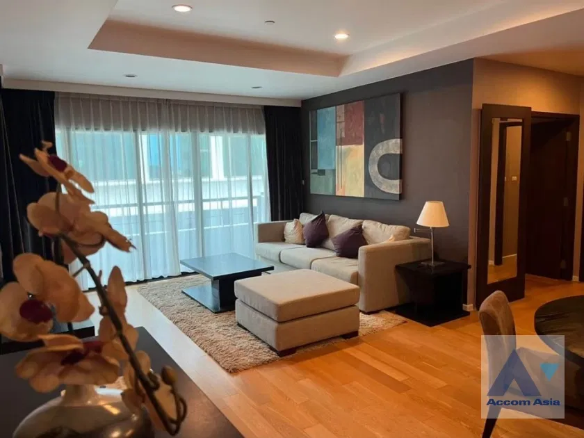 🔼🔽 AccomA 📩  2 BR Condominium @Sathorn Gardens (AA40257)