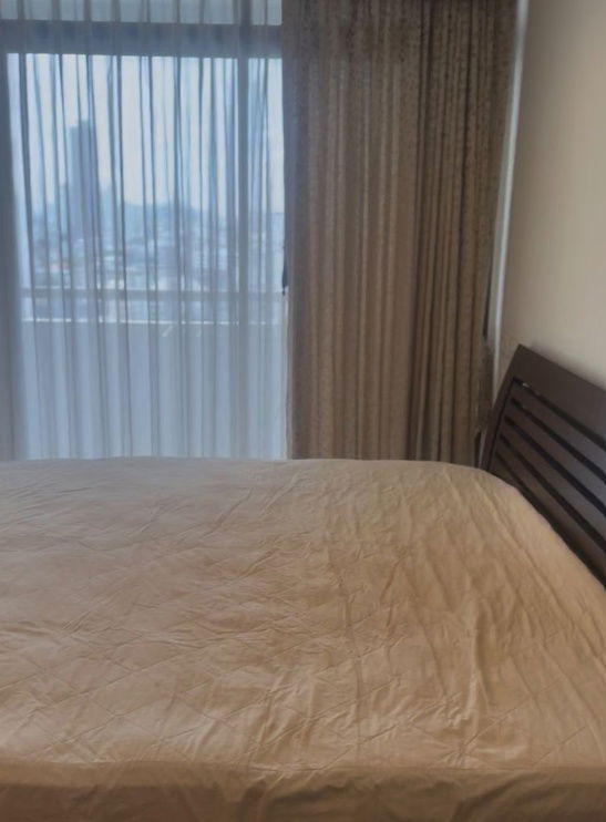 the  Warterford Park Condo Sukhumvit 53 Near BTS 10 min. floor 20 83 sqm