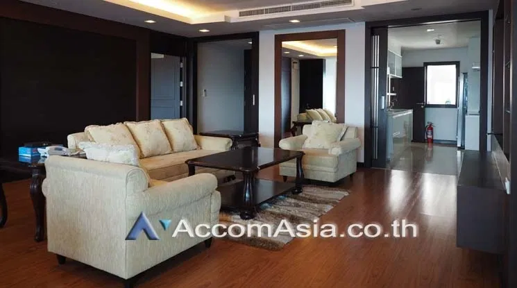 🔼🔽 AccomA 🔽 คอนโดมิเนียมทันสมัยพร้อมแสงธรรมชาติที่ยอดเยี่ยมในสาทร (AA17935)