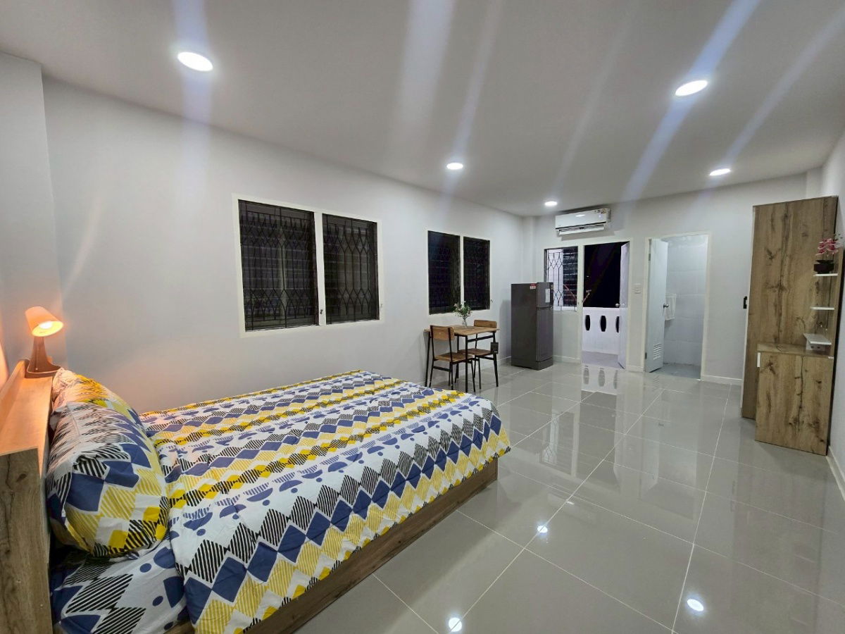 For Rent 101 Mansion New renovate fully furnished