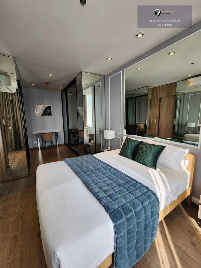 พาร์ค ออริจิ้น พร้อมพงษ์ |