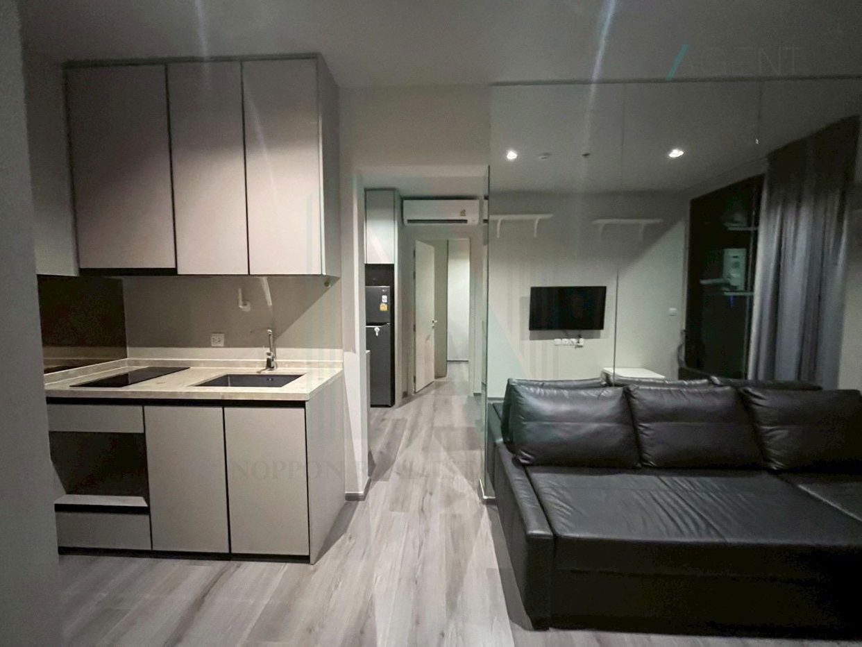 For Rent Condo THE RESERVE PHAHOL-PRADIPAT Building 1, Floor 24,2 bed room, Room size 63 sqm