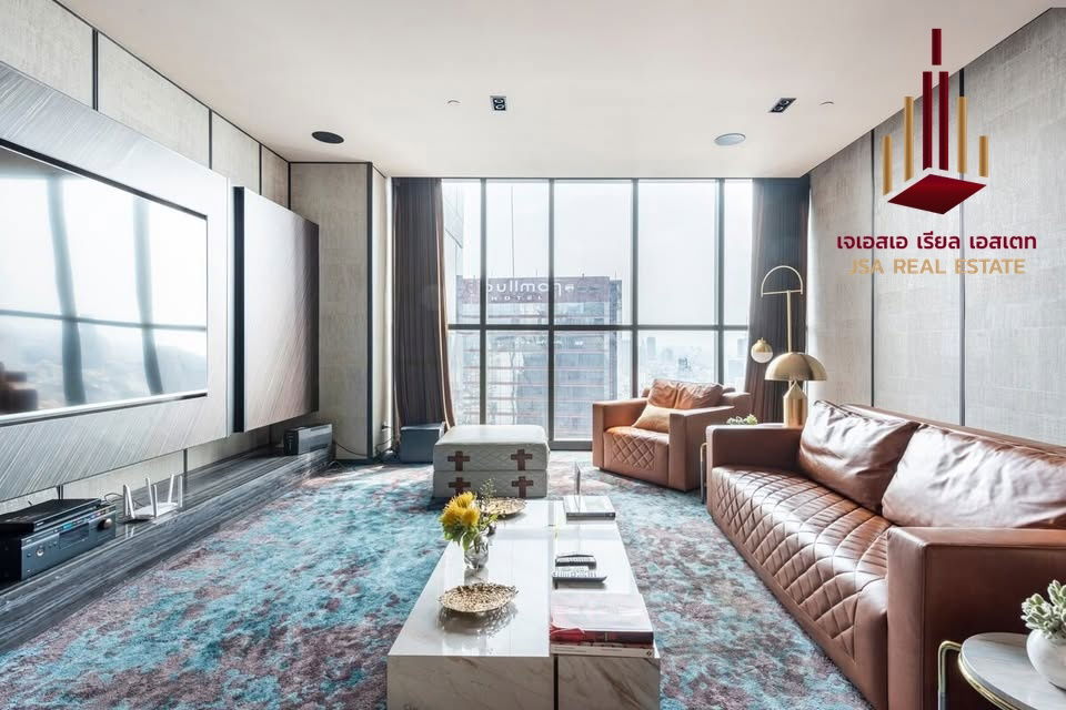 ✨ For Rent: Ashton Silom Condo ✨    💰 Only 25,000 THB/month