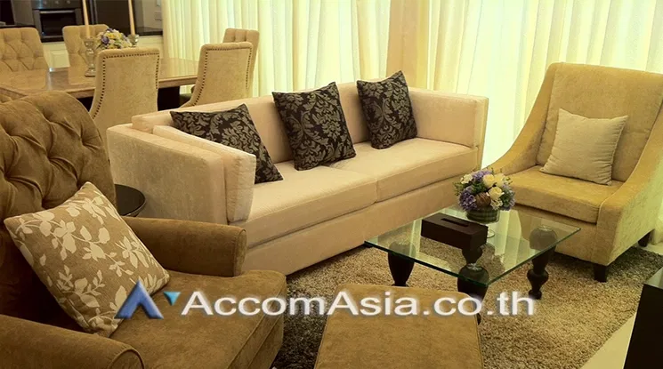 🔼🔽 AccomA 📩  2 BR Condominium @Royce Private Residences (AA25139)