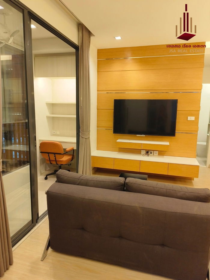 ✨ For Rent: Ideo Mobi Sathorn  Condo ✨    💰 Only 26,500 THB/month