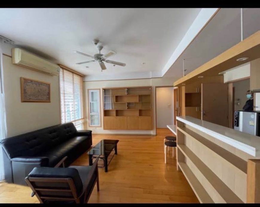 2B2B for rent✨Villa Rachatewi✨Spacious 84 sq.m. unit  near BTS only 37k/mo 📞093 054 7992 Jay