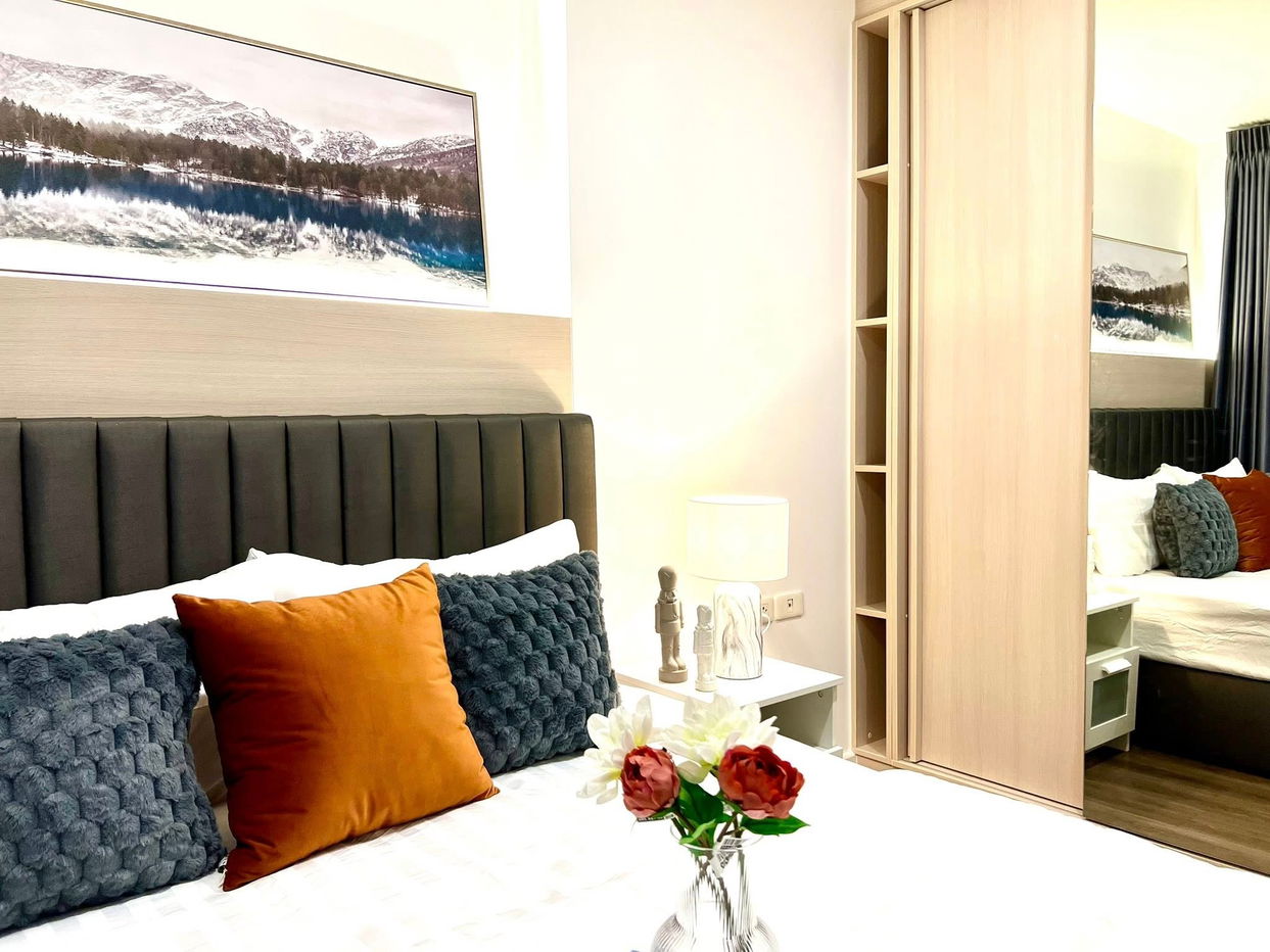 Condo For Rent The Base Sukhumvit 77 (E6809004) ID Line : @condo101