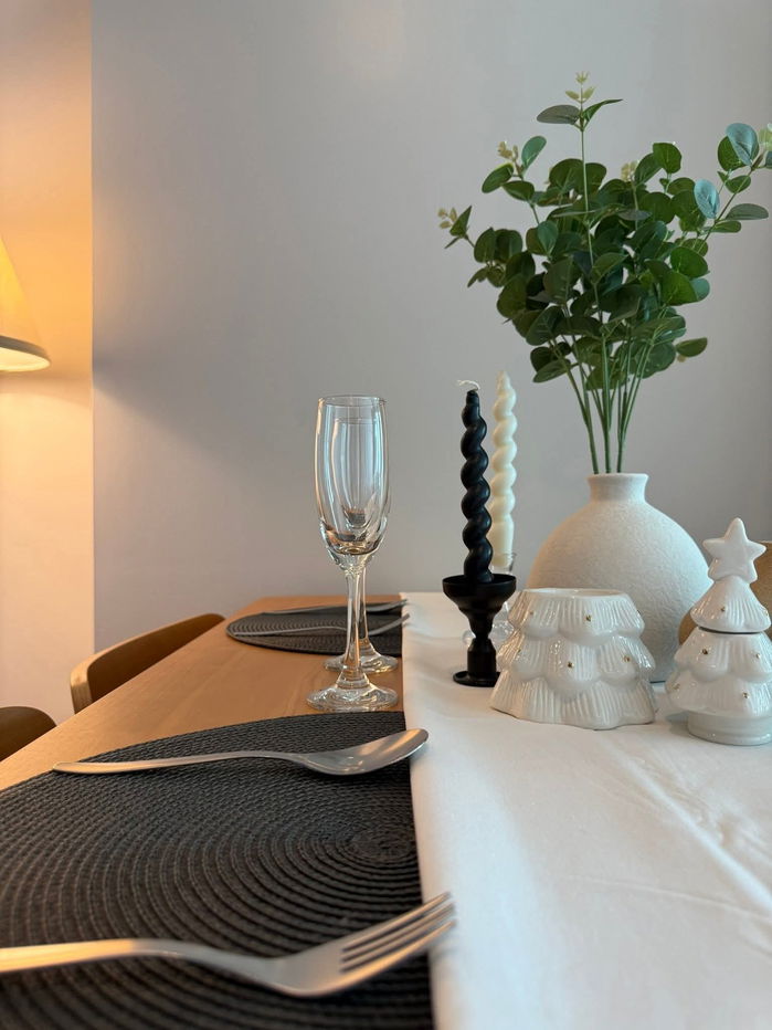 Knightsbridge Phaholyothin interchange close with bts green line pink line with the nice decorations and first time leasing