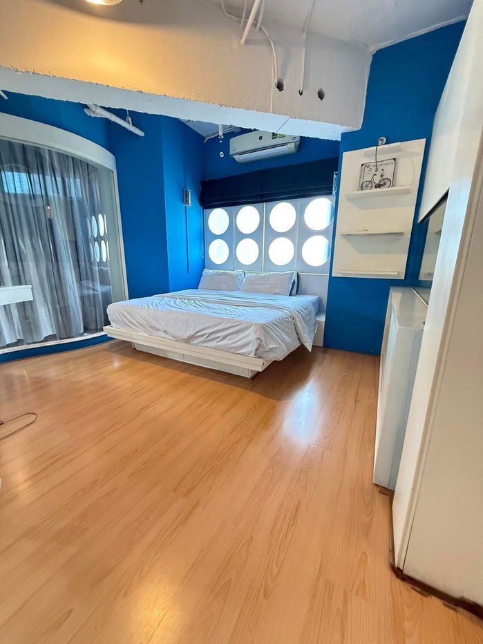 Wittayu                   Complex