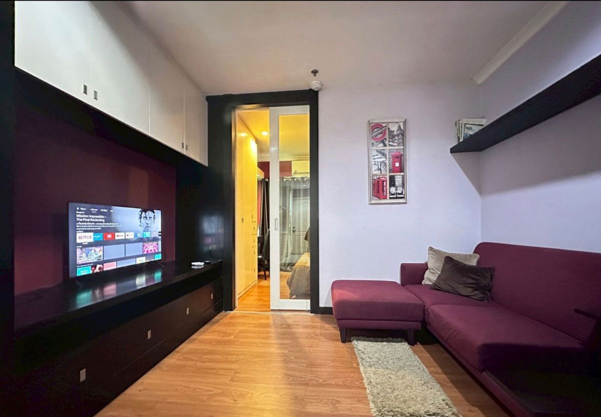 Rent a Grand Park View Asoke, beautiful, good location, ready to be near MRT Sukhumvit. Interested in Atline.@841qqlnr