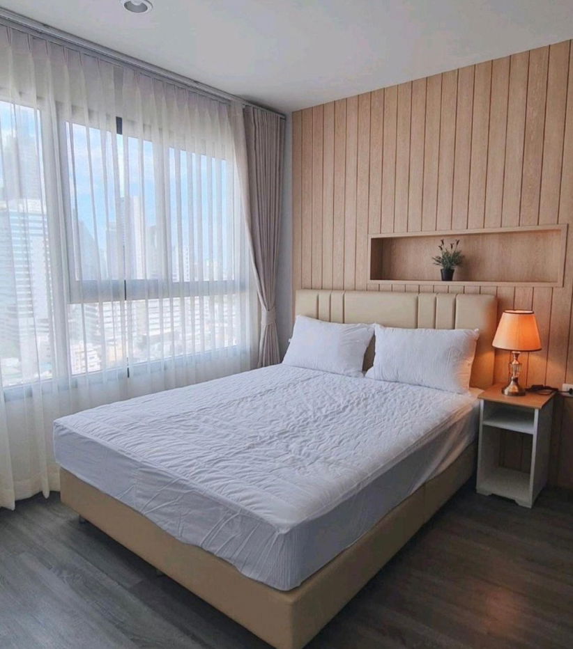 For rent: Ideo Chula-Samyan, beautiful, cheap, ready to move in, near MRT Samyan. Interested? Add me on Line @841qqlnr