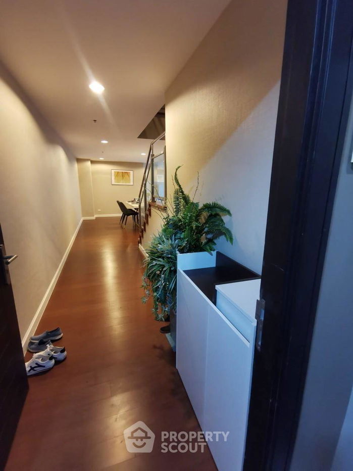 5-BR Condo at Belle Grand Rama 9 near MRT Phra Ram 9 (ID 2169338)