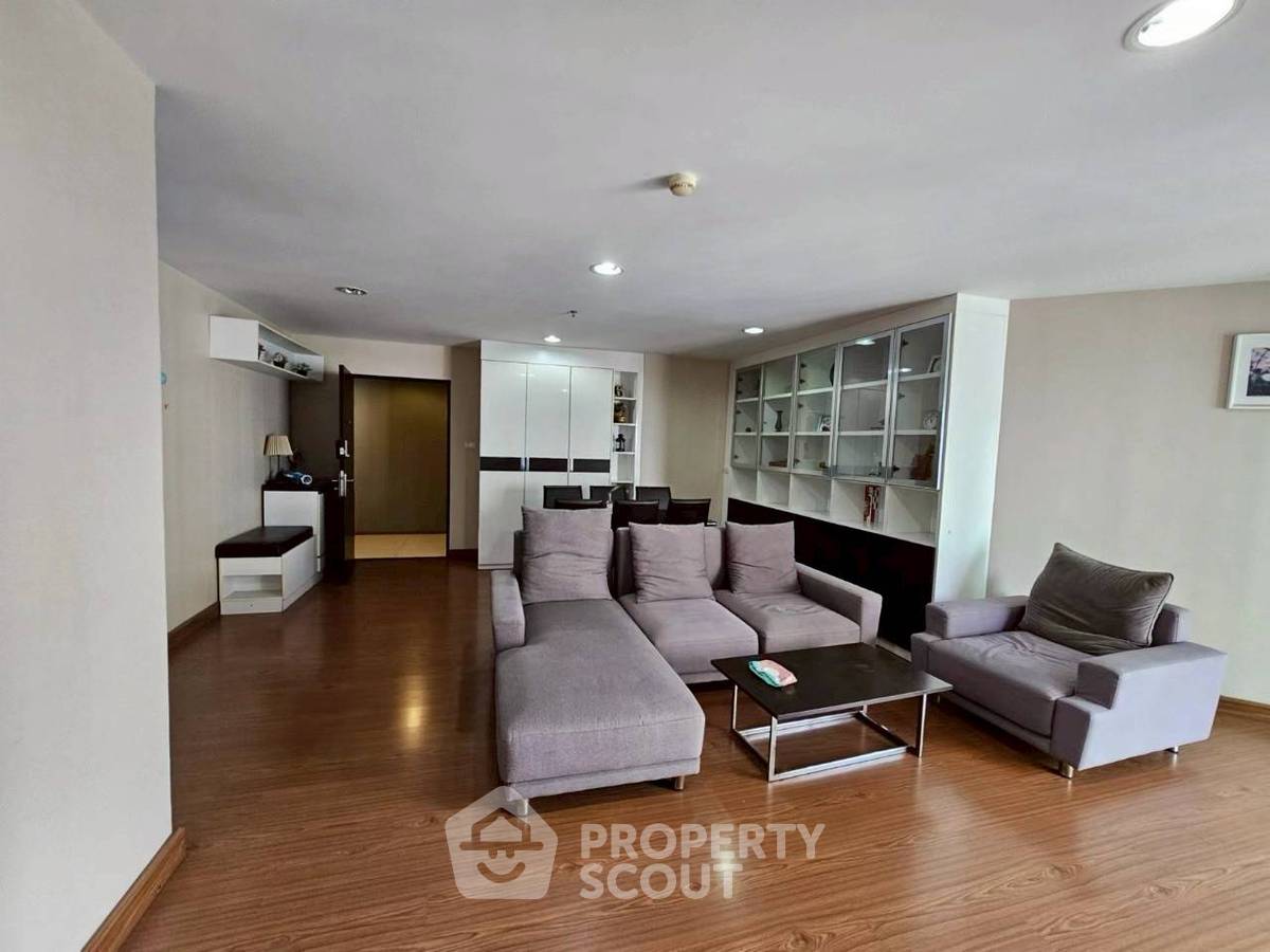 3-BR Condo at Belle Grand Rama 9 near MRT Phra Ram 9 (ID 2289205)
