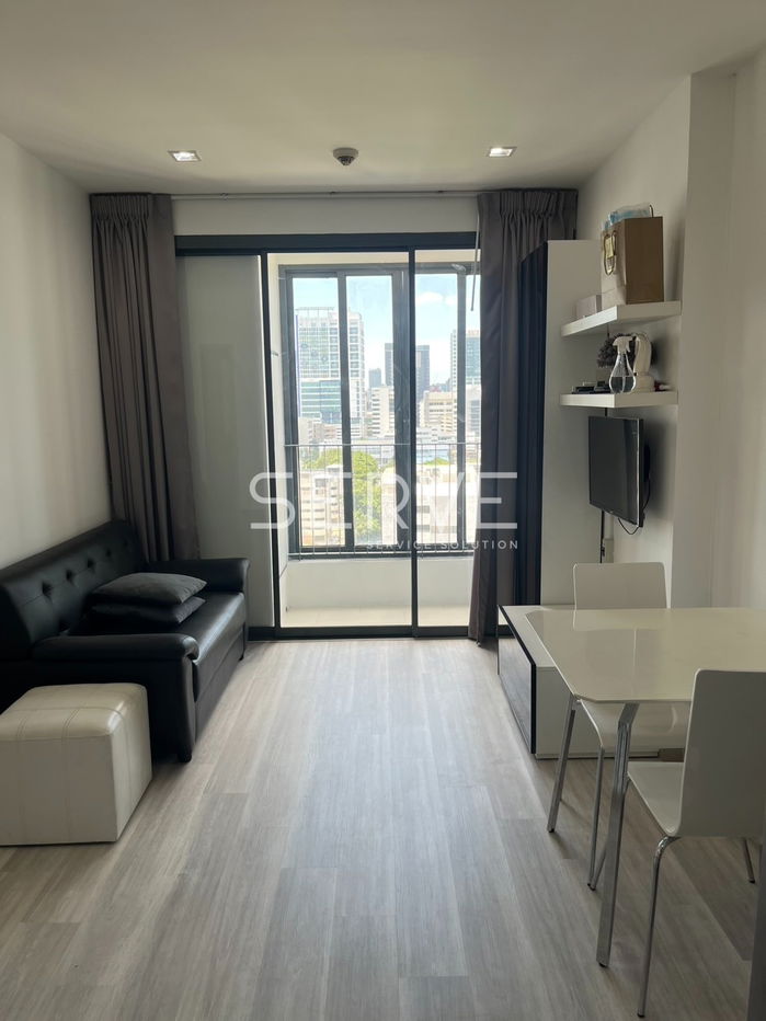 2 Beds Nice Room  Fully furnished Good Location BTS Phaya Thai 190 m. & Airport Link Phaya Thai 190 m.  @  Ideo Mobi Phayathai