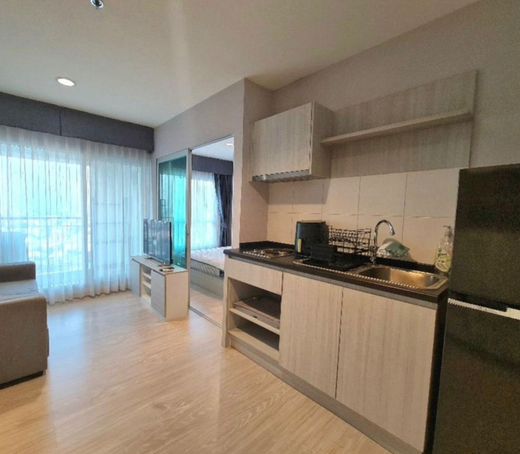 For rent: Aspire Ngamwongwan, beautiful, cheap, ready to move in, near The Mall Ngamwongwan. Interested? Add me on Line @841qqlnr