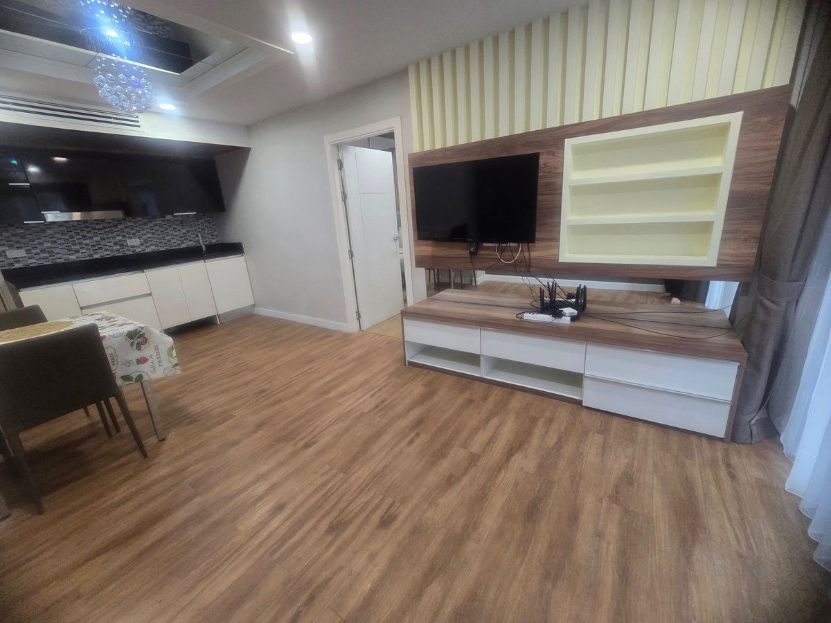 Dusit Grand Park 1 63 sq.m., 2 Bedroom, 2 Bathroom  1th Floor, Building A Rental Price: 30,000 THB/month