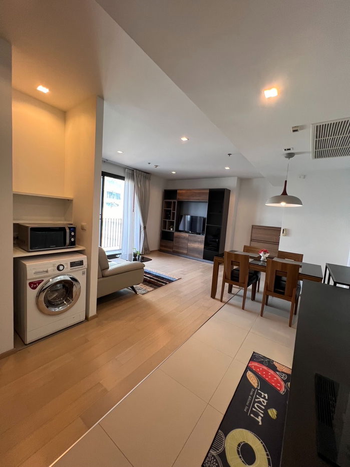 ให้เช่า คอนโด เอชคิว ทองหล่อ เฟอร์ครบ (S15-11672)