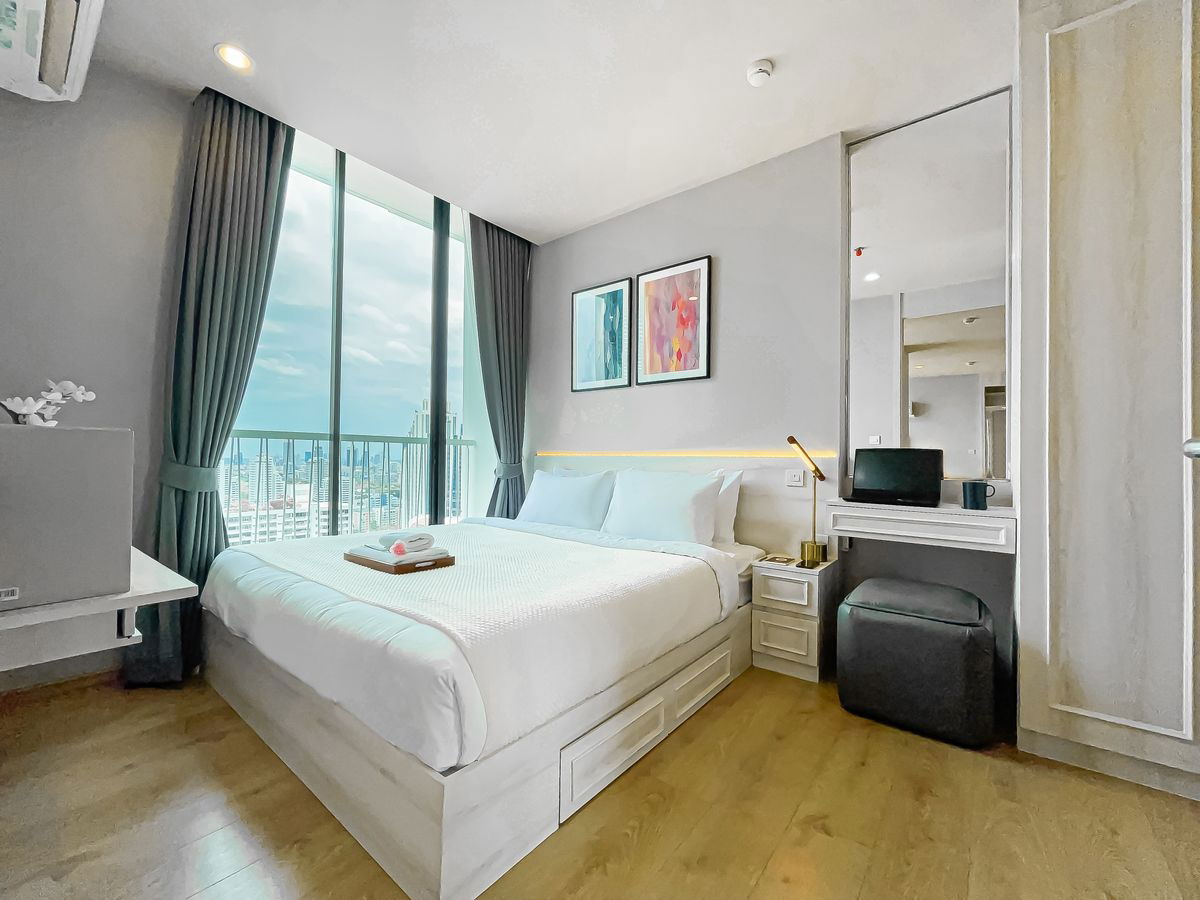 Code: KJ8613  for rent Noble Recole Sukhumvit 19 // Line ID: @kjcondo (with @) //